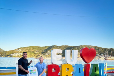 Vice-prefeito de Bombinhas visita Arraial do Cabo para conhecer gestão do turismo