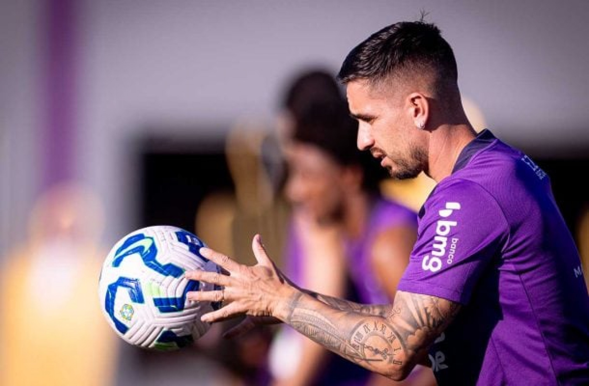 Igor Coronado cobra R$ 10 milh&otilde;es do Corinthians, e negocia sa&iacute;da do clube