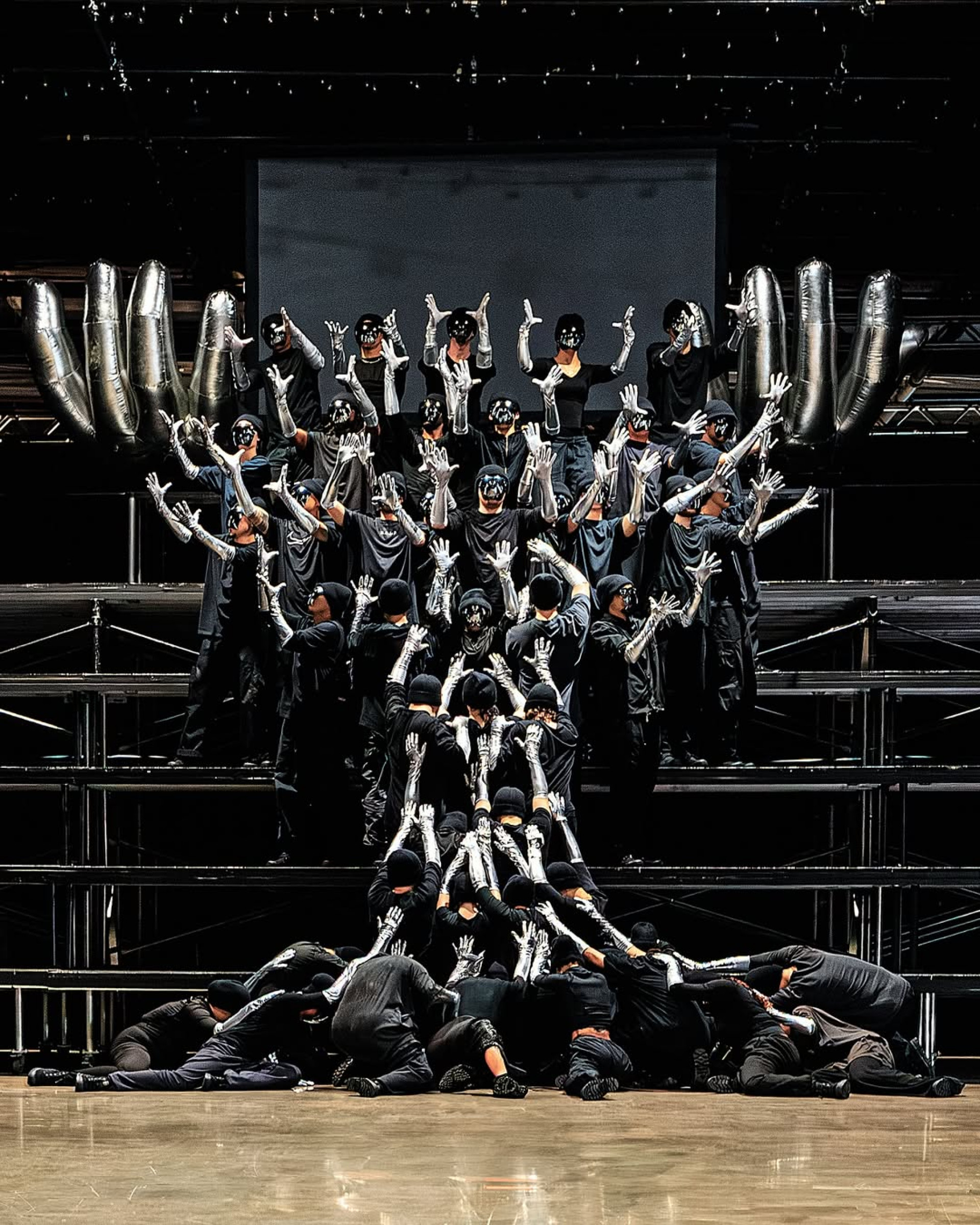 Alok e o grupo Urban Theory - Reprodução / Instagram 