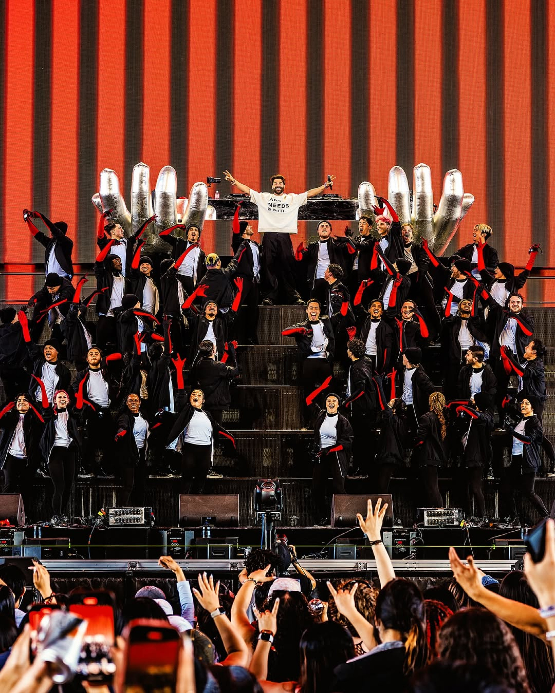 Alok e o grupo Urban Theory - Reprodução / Instagram 