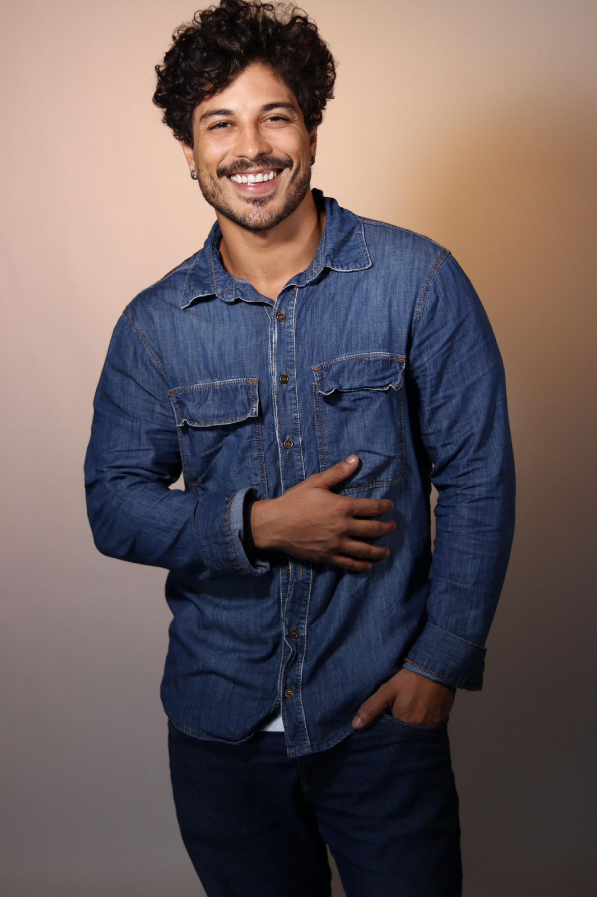 Douglas Sampaio
- Reprodução/Divulgação