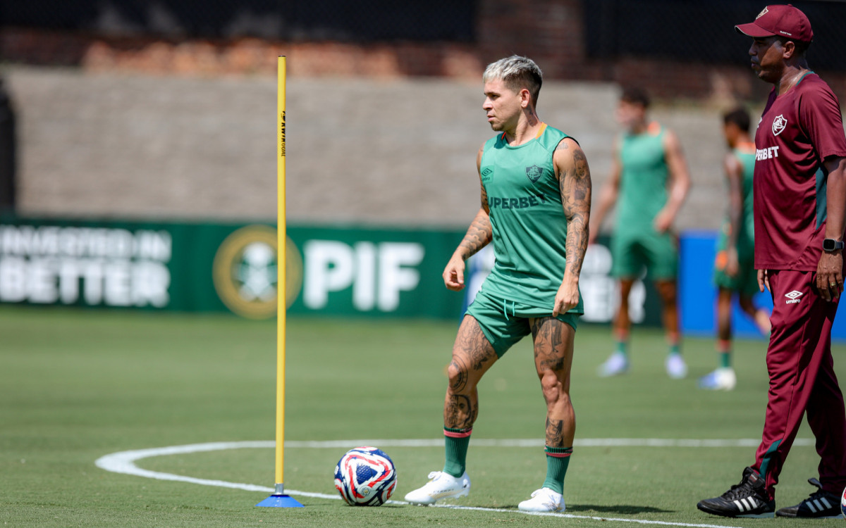 Soteldo treina com o elenco do Fluminense nos EUA
