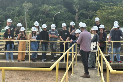 Estudantes da UFF exploram tecnologia de tratamento de água em Rio das Ostras