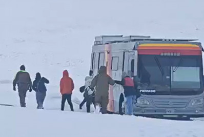 Brasileiros são resgatados após ficarem presos por nevasca no Chile