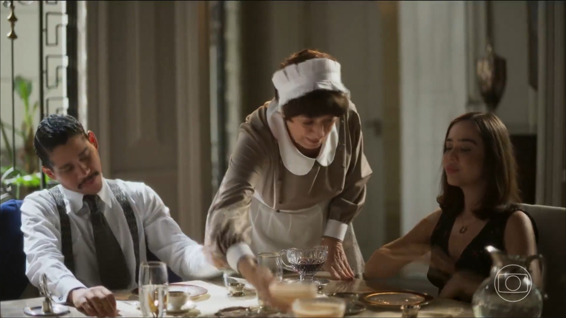 Internautas comentam fim de 'Garota do Momento' - Reprodução / TV Globo