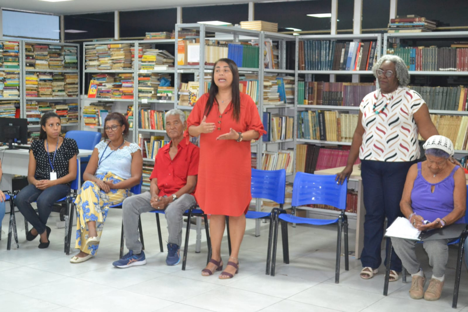 A subsecret&aacute;ria Carla Fernandes (centro) destacou o papel da rede de prote&ccedil;&atilde;o em Meriti - Gilberto Rocha/ PMSJM