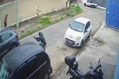 PM da reserva é baleado ao reagir a tentativa de assalto em Madureira