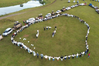 Vídeo: vítimas do incêndio em balão recebem homenagem em Santa Catarina
