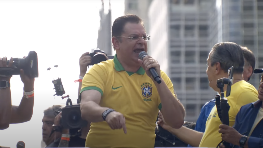 Líder do PL na Câmara acusa STF de perseguir possíveis candidatos a senadores de direita