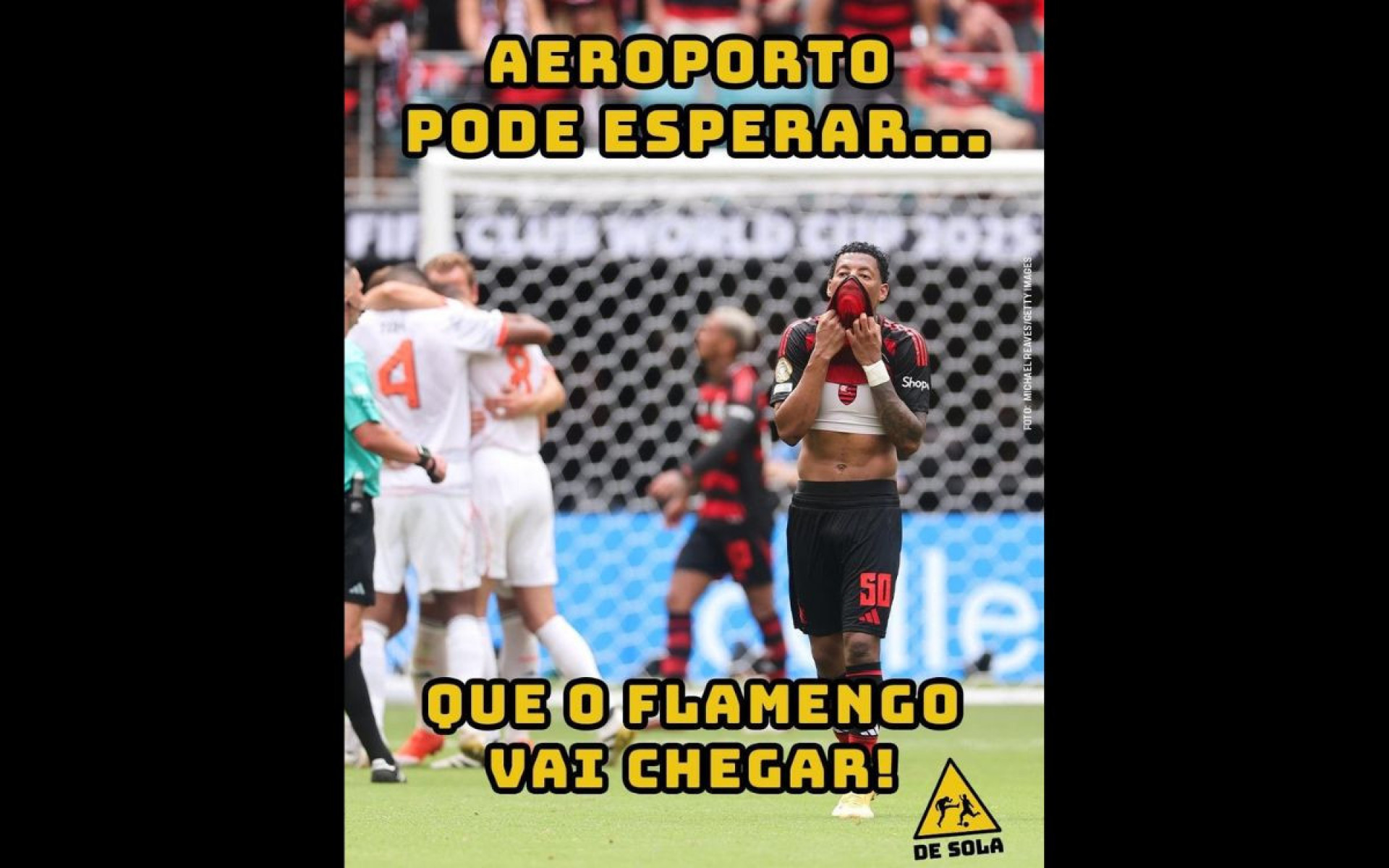Internet não perdoou a eliminação do Flamengo para o Bayern de Munique - Reprodução / Internet