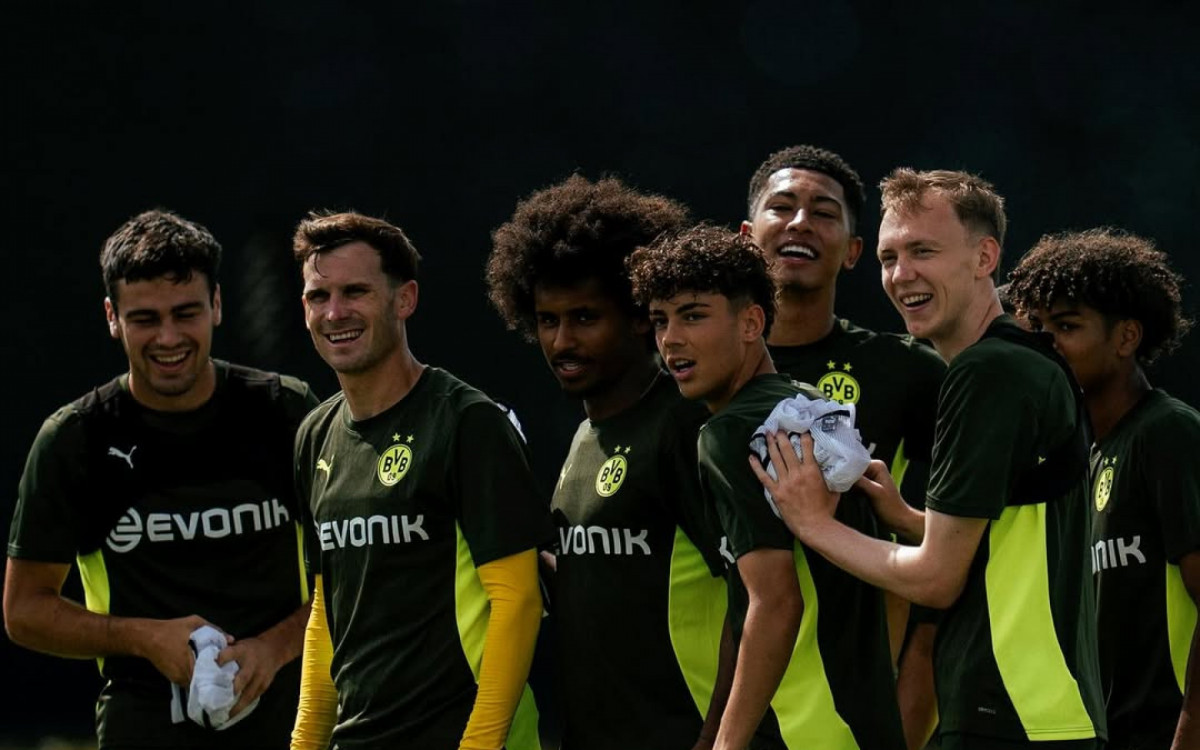 Jogadores em treino do Borussia Dortmund