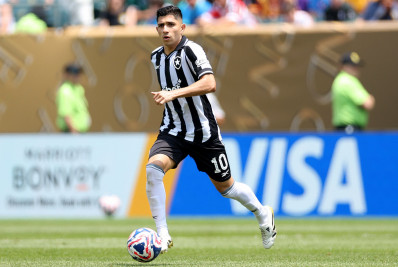 Savarino lamenta eliminação do Botafogo e manda mensagem para a torcida