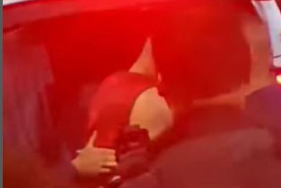 Briga em bar termina com homem esfaqueado após jogo do Flamengo