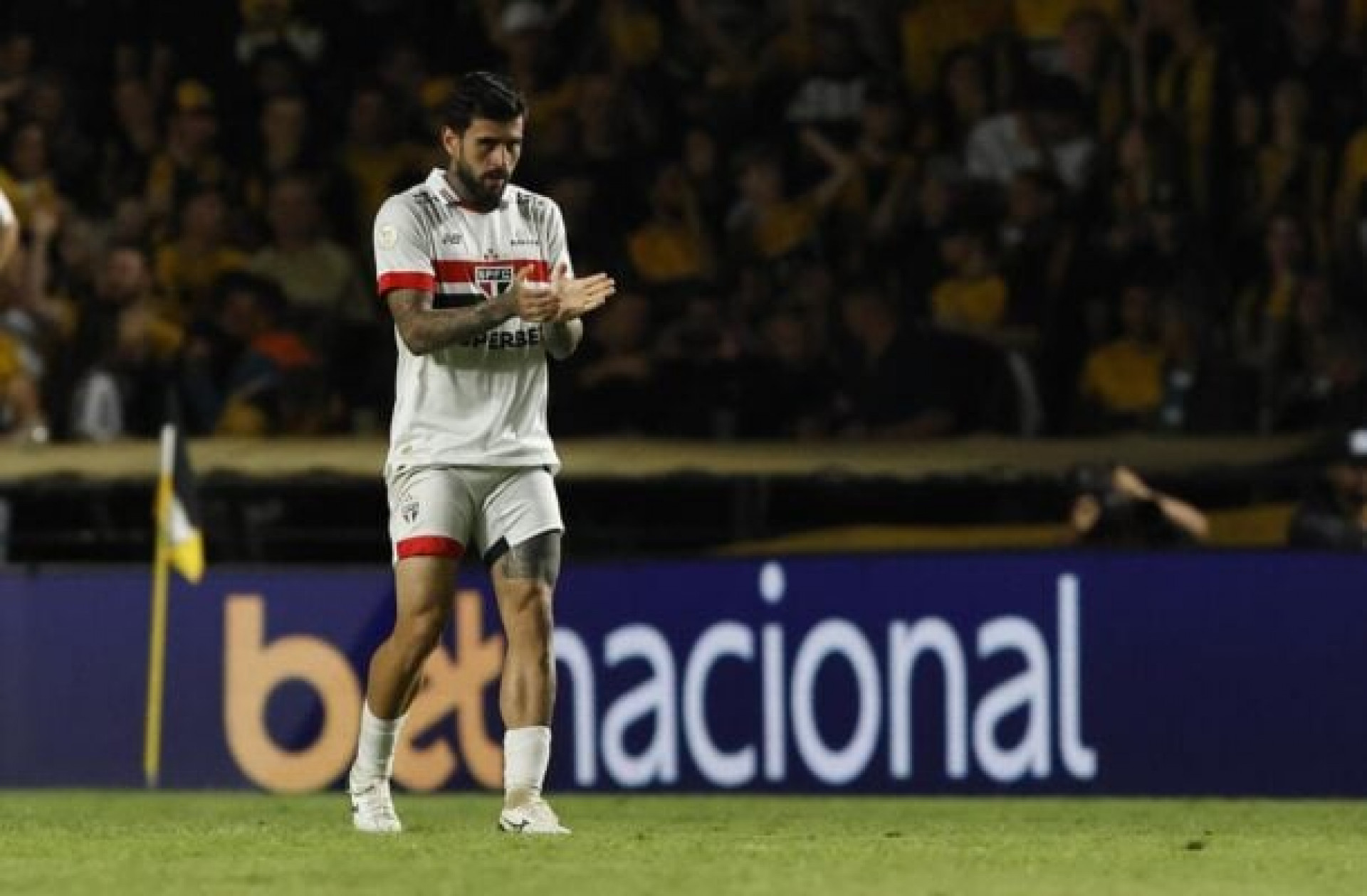 Liziero encerra contrato com o S&atilde;o Paulo e fica livre no mercado