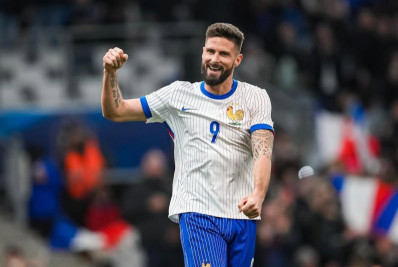 Giroud assina com Lille por uma temporada e volta ao futebol francês depois de 13 anos