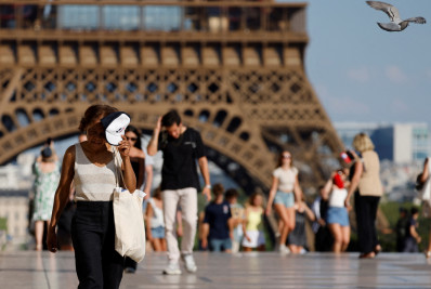 Onda de calor coloca Paris em alerta e fecha escolas na Europa