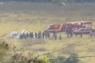 Avião de pequeno porte cai no interior de SP e deixa dois mortos