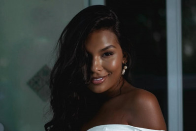 Mell Muzzillo muda o visual e recebe elogio de Marcello Melo Jr: 'Ainda mais linda!'