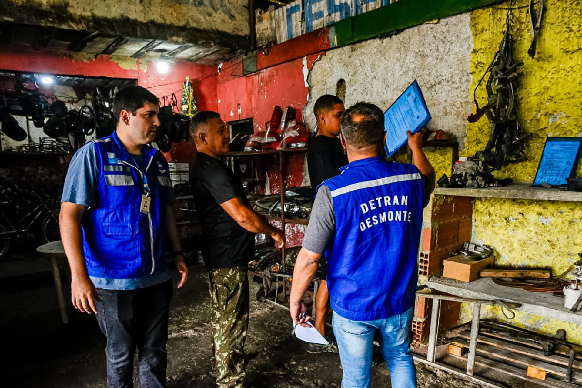 Estabelecimentos não apresentavam nota fiscal de peças automotivas - Alexandre Simonini / Detran-RJ