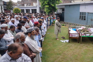 Fortes chuvas e inundações deixam mais de 60 mortos no Paquistão