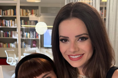 Alice Wegmann refaz foto com Sandy após mais de 20 anos: 'Sonhos não envelhecem'