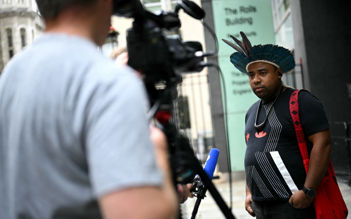 O l&iacute;der ind&iacute;gena Marcelo Krenak esteve na audi&ecirc;ncia em Londres nesta quinta-feira