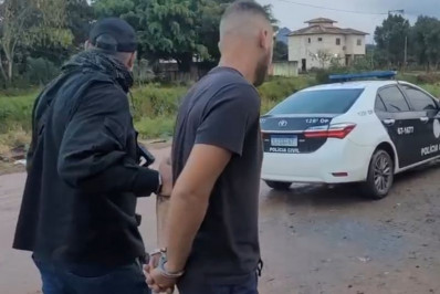 Foragido por roubo de carros cai em operação da Polícia Civil em Rio das Ostras