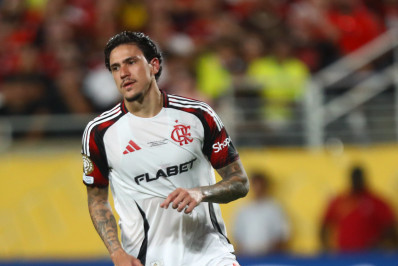 Vídeo! Mesmo fora da lista de relacionados do Flamengo, Pedro vai ao Maracanã