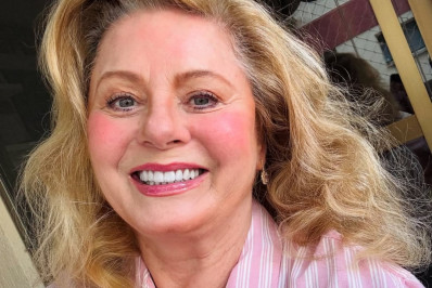 Aos 73 anos, Vera Fischer resgata fotos de quando foi Miss Brasil