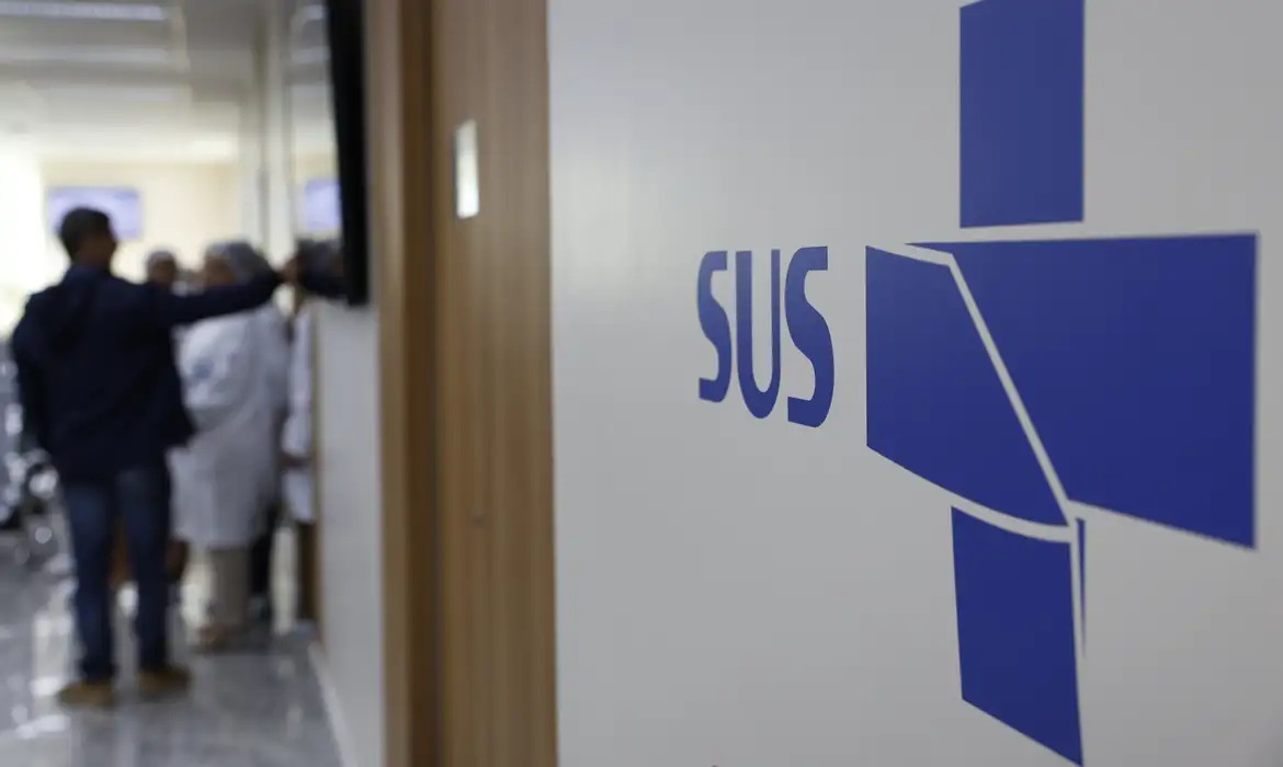 Lei garante mamografia pelo SUS para mulheres a partir dos 40 anos