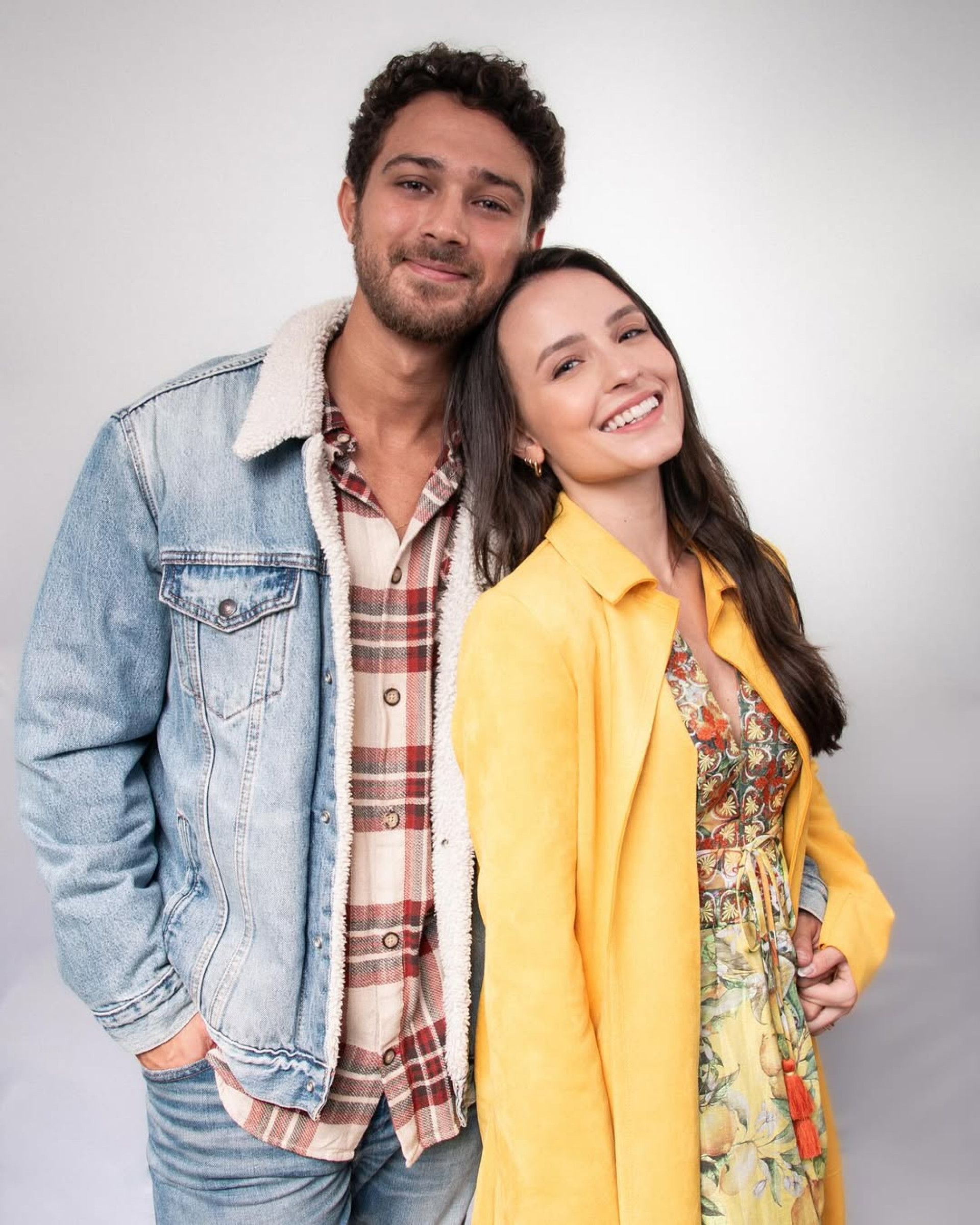 Andre? Luiz Frambach e Larissa Manoela - Reprodução / Instagram