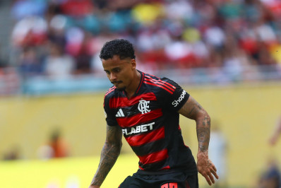 Allan deve ter responsabilidade maior no Flamengo enquanto tenta acabar com 'dívida'