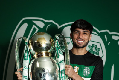 Clube da Série A encerra negociações com o Sporting por Biel, ex-Fluminense