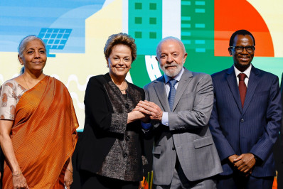 Lula e Dilma participam de evento que marca os dez anos do Novo Banco de Desenvolvimento