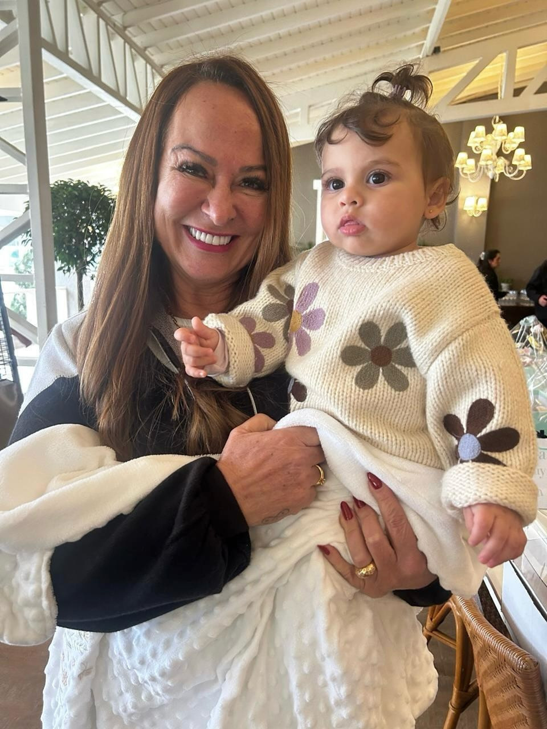 Nadine Gonçalves faz declaração de aniversário para neta, Helena - Reprodução / Instagram