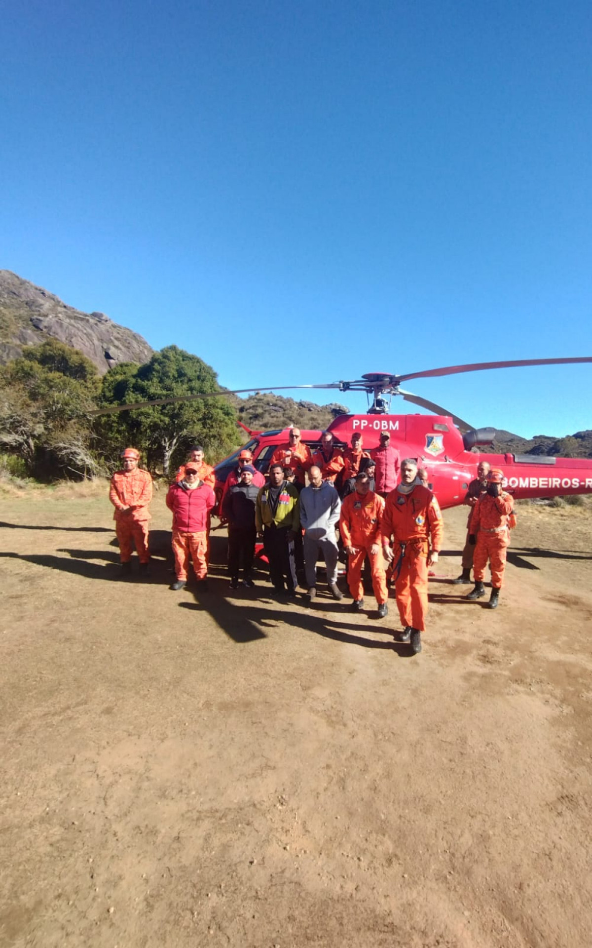 Bombeiros resgatam cinco pessoas que se perderam em trilha no Parque Nacional de Itatiaia - Divulgação
