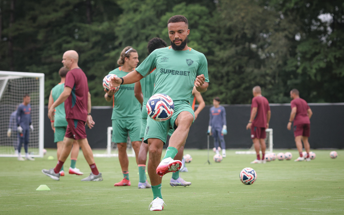 Samuel Xavier em treino do Flu