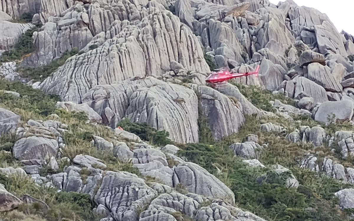 Bombeiros resgatam cinco pessoas que se perderam em trilha no Parque Nacional de Itatiaia - Divulgação