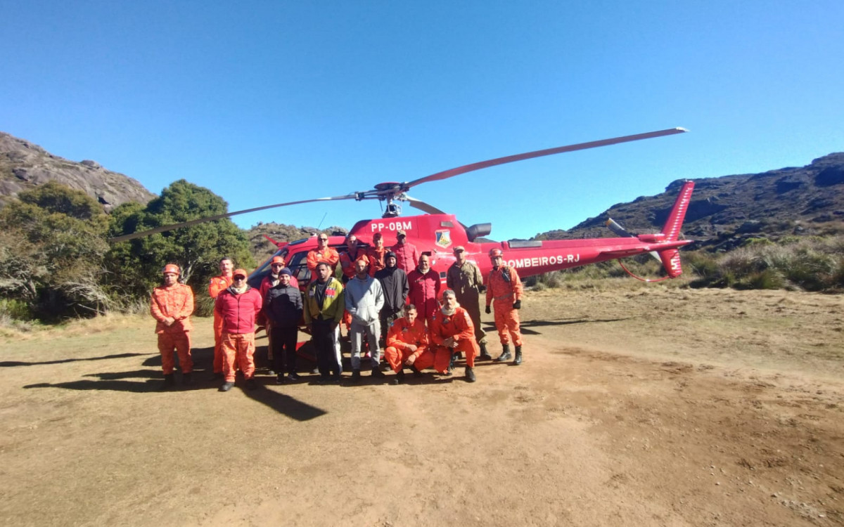 Bombeiros resgatam cinco pessoas que se perderam em trilha no Parque Nacional de Itatiaia - Divulgação