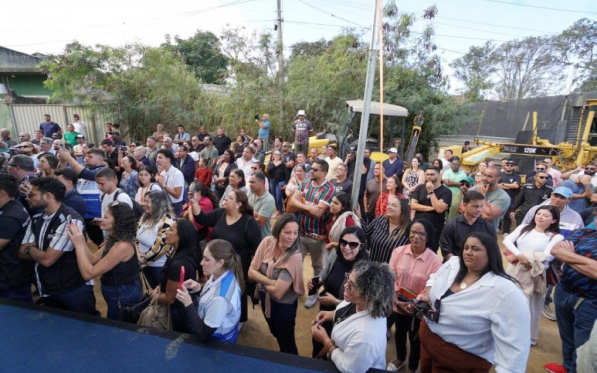 Obra da Estrada da Fazendinha começa a sair do papel 