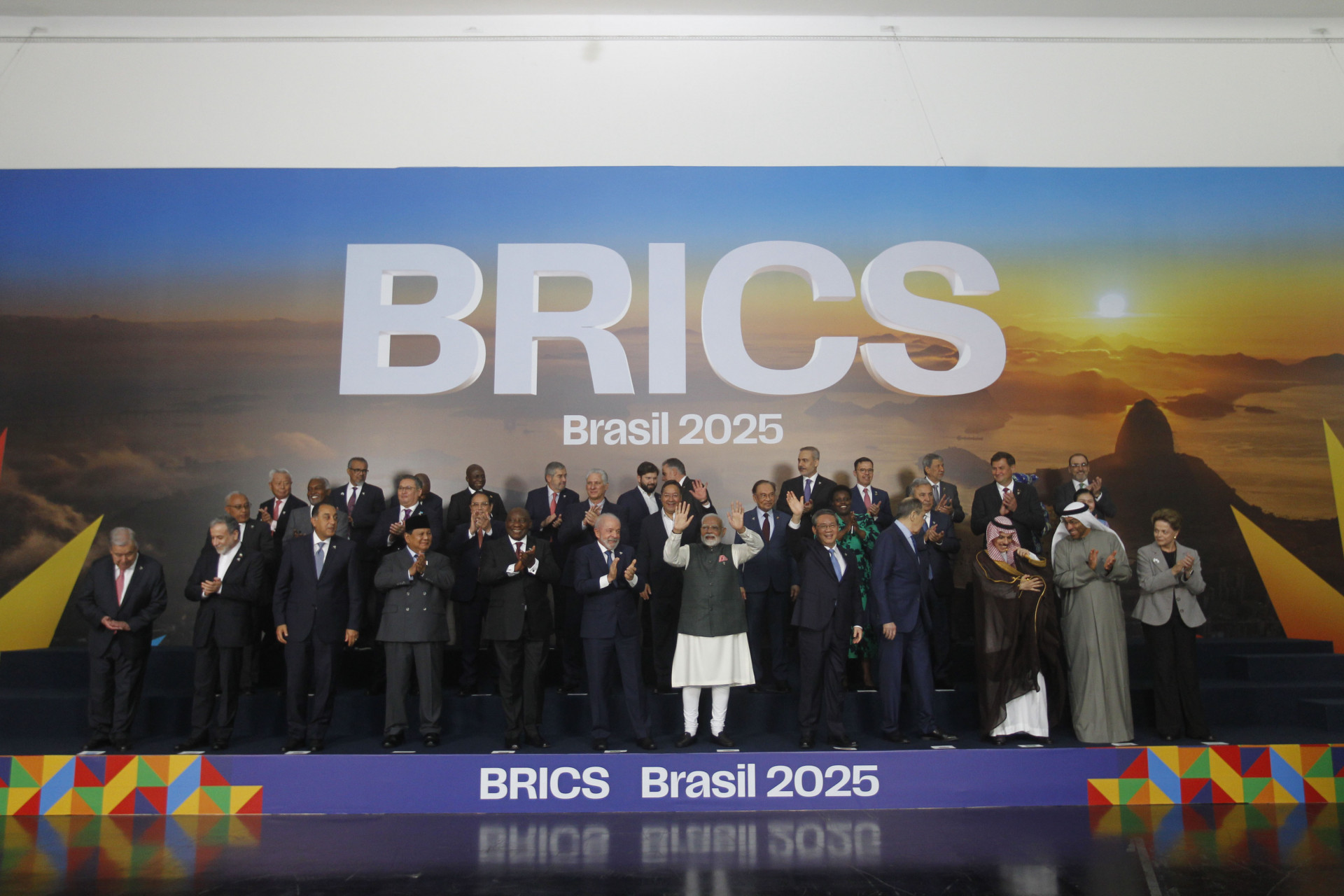 Segundo dia de reunião do BRICS, na foto: líderes e convidados, nesta segunda-feira (07). - Reginaldo Pimenta/Agência O Dia