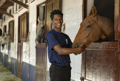 Breno Ferreira torce pela felicidade de André em 'Vale Tudo': 'Espero que consiga viver em paz'