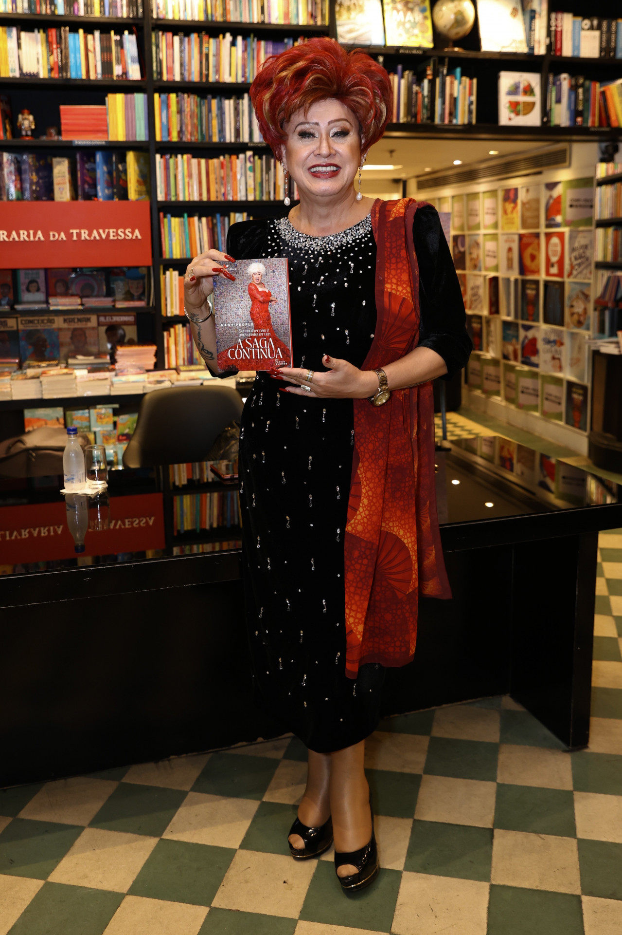 Nany People lança nova biografia  - Roberto Filho / Brazil News