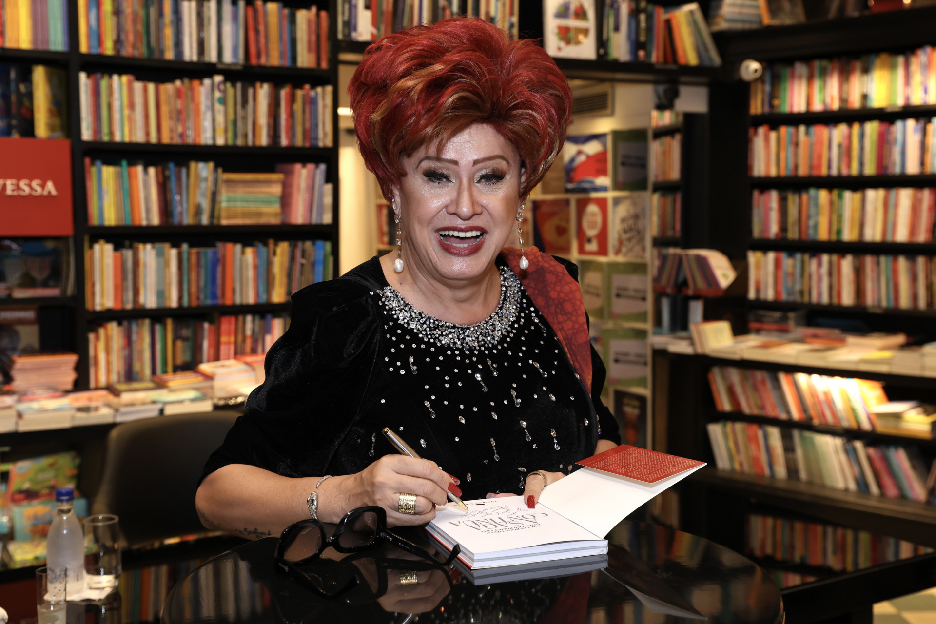 Nany People lança nova biografia  - Roberto Filho / Brazil News