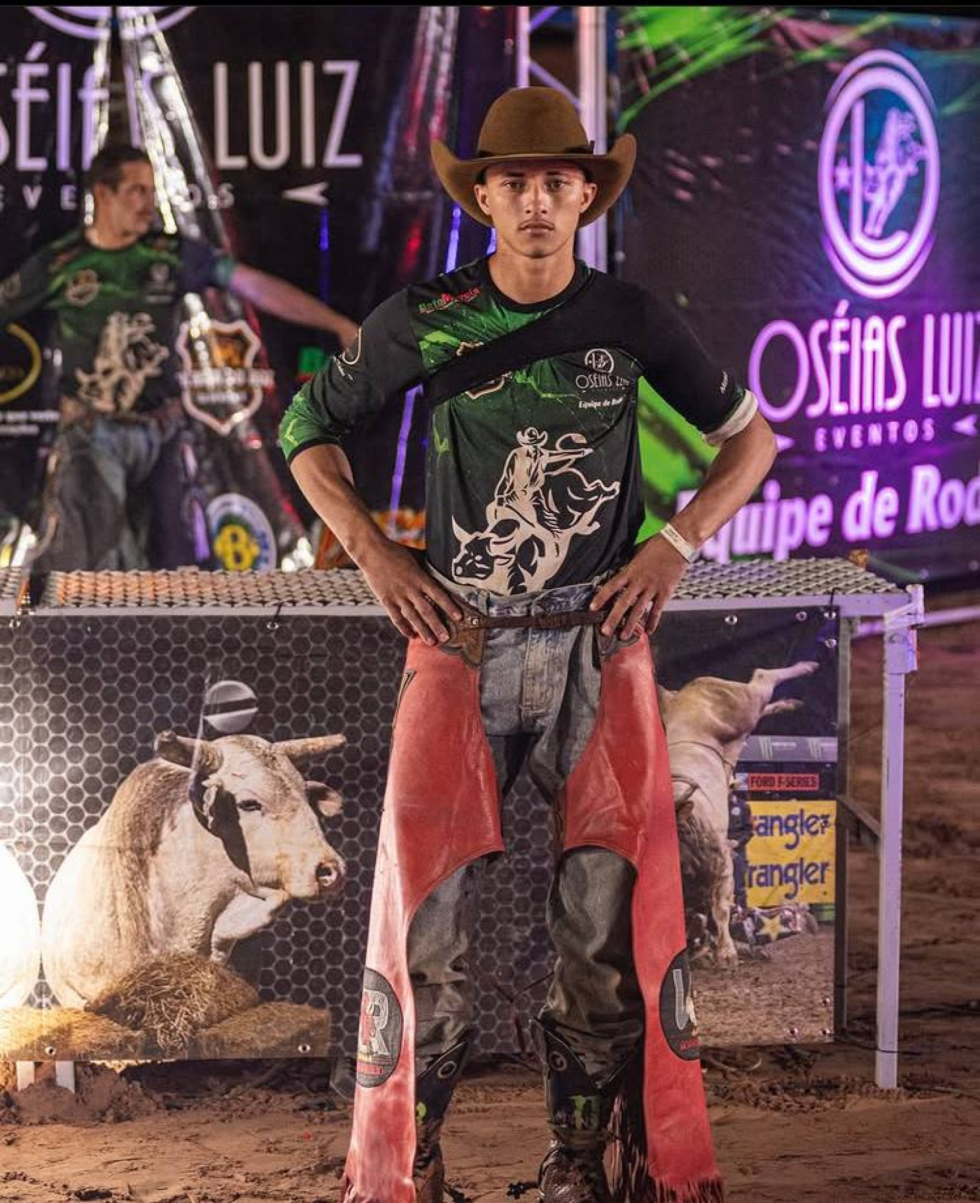 José Thaysson morreu após ser pisoteado por um touro enquanto participava de uma competição - Reprodução/redes sociais