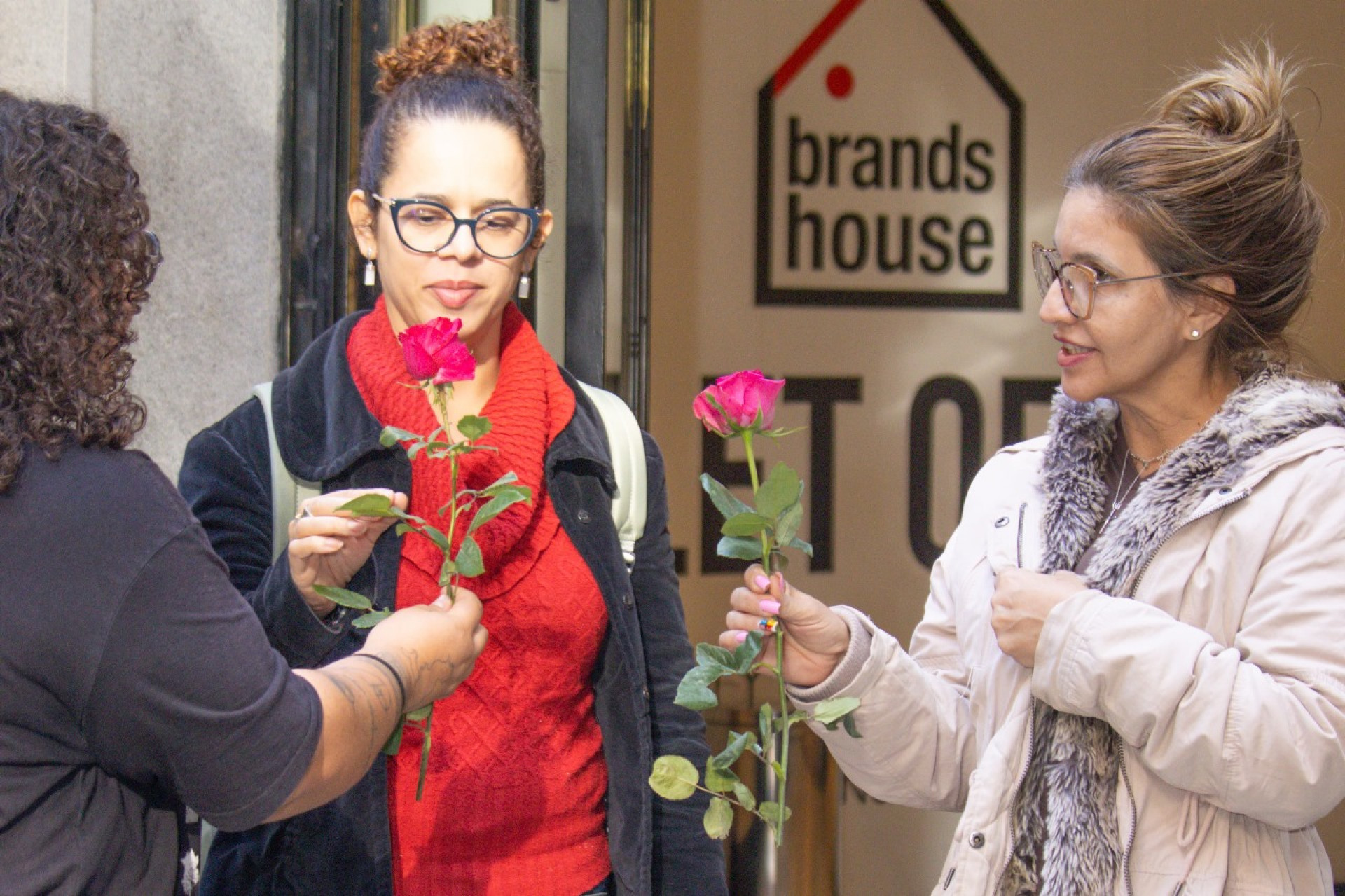 Salgueiro promoveu tributo à Rosa Magalhães com ação na Rua do Ouvidor - Roberto Narciso / Acadêmicos do Salgueiro