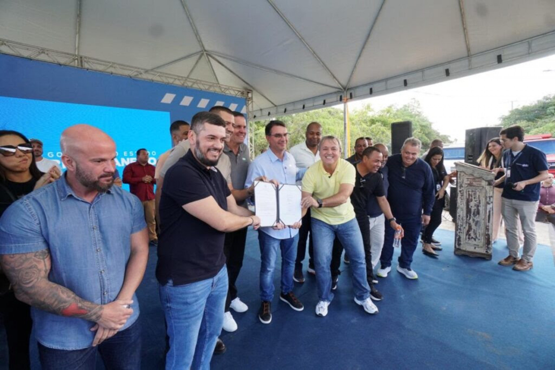 Obra da Estrada da Fazendinha come&ccedil;a a sair do papel  - Ascom