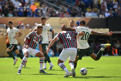 Fluminense sofre com 'lei do ex', perde para o Chelsea e se despede do Mundial