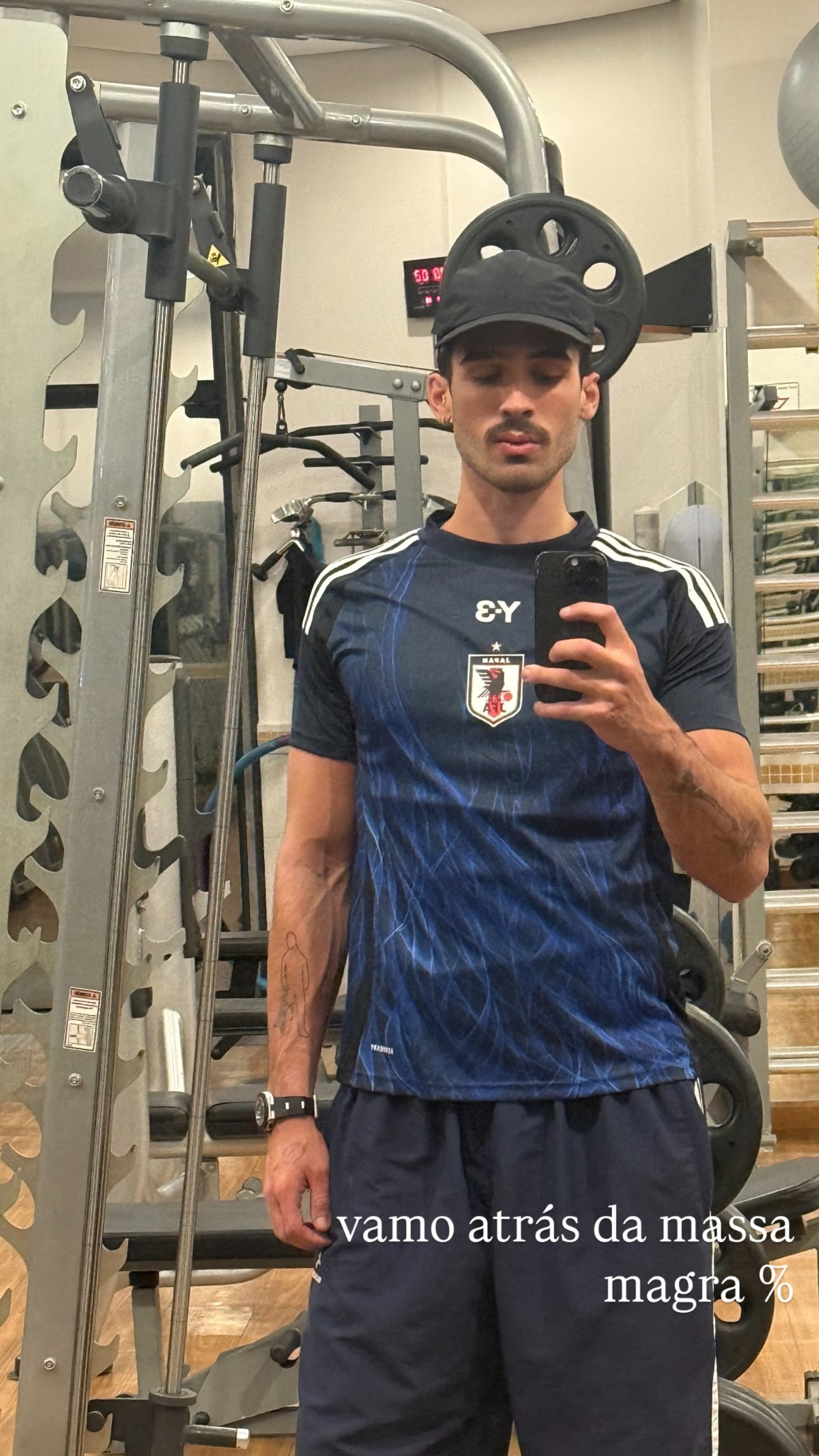 João Guilherme mostra evolução na academia - Reprodução / Instagram