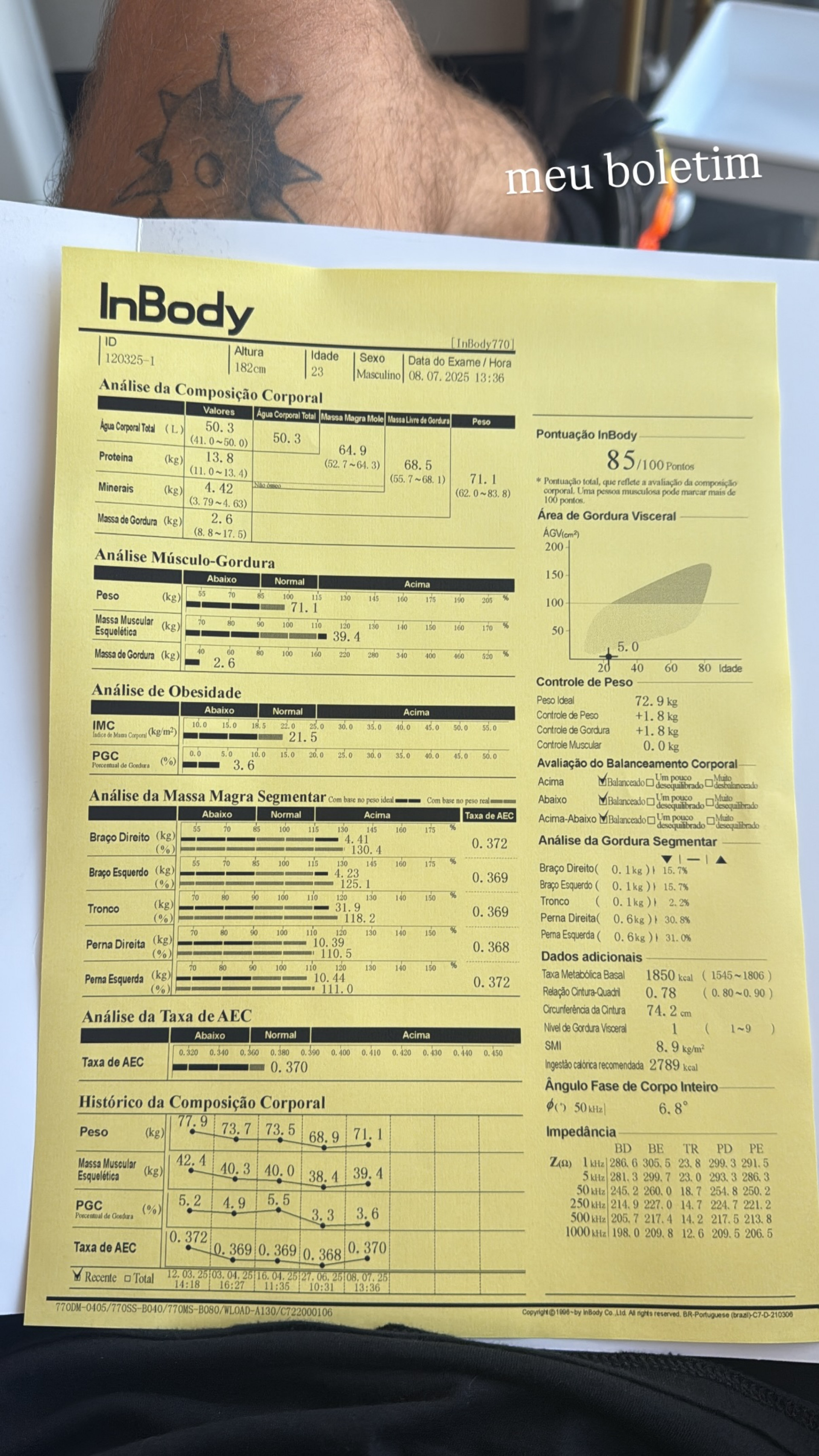 João Guilherme mostra evolução na academia - Reprodução / Instagram
